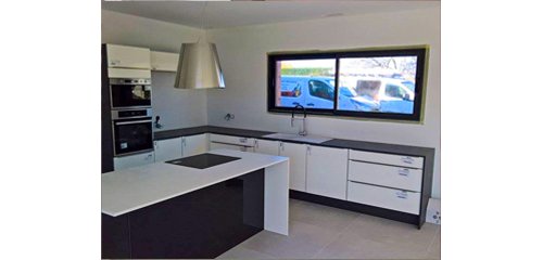 Pose de cuisine design sur Fontenilles